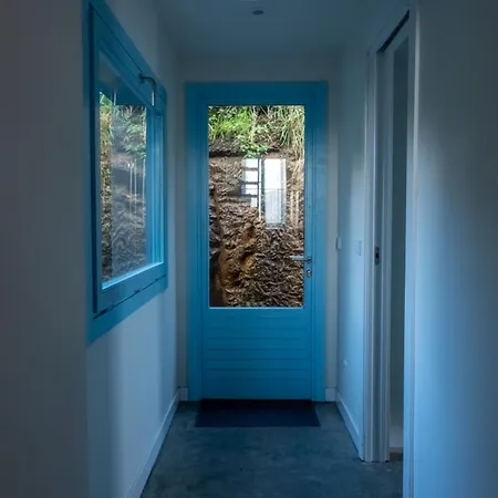 La Casa De Cristales Holiday home Outes