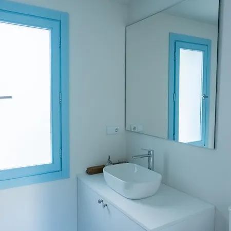 La Casa De Cristales بيت للعطل *