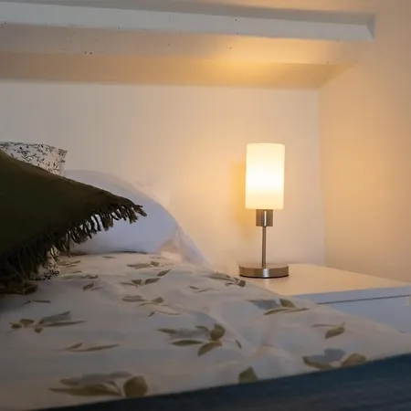 La Casa De Cristales *