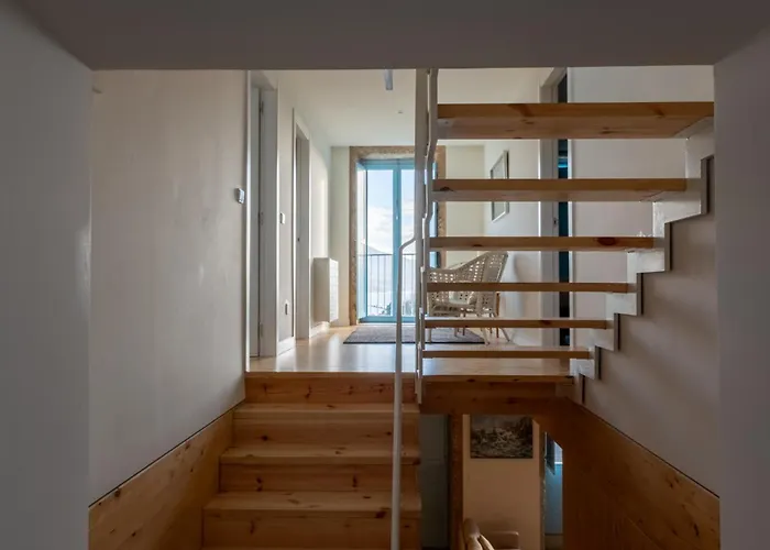 La Casa De Cristales 아우티스